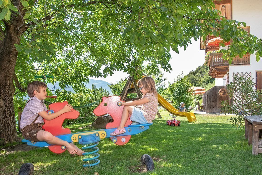 Kinderurlaub in Südtirol auf dem Bauernhof in den Dolomiten