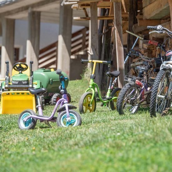 Kinderurlaub in Südtirol auf dem Bauernhof in den Dolomiten