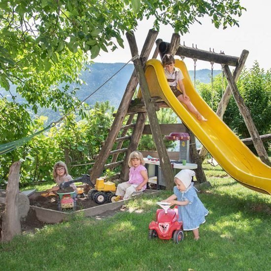 Kinderurlaub in Südtirol auf dem Bauernhof in den Dolomiten